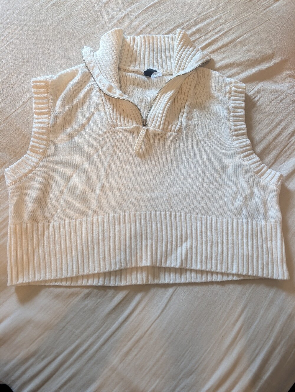 H&M Cream Knit Sleeveless Half-Zip V-Neck Sweater Vest
